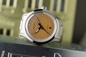Opus2 Salmon2
